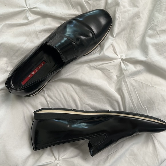 Prada loafers. Size 8 1/2 - Picture 4 of 8